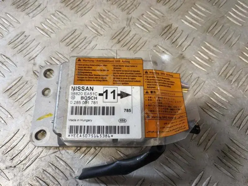 Блок управления подушками безопасности 98820EA51C