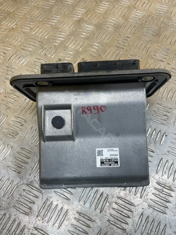 Блок управления двигателем 896610CN33