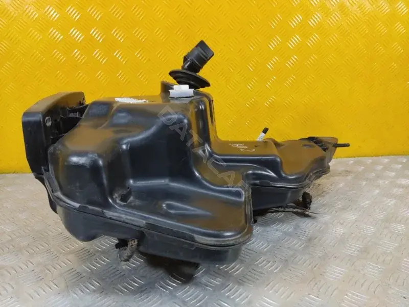 Бак AdBlue 5Q0131969A