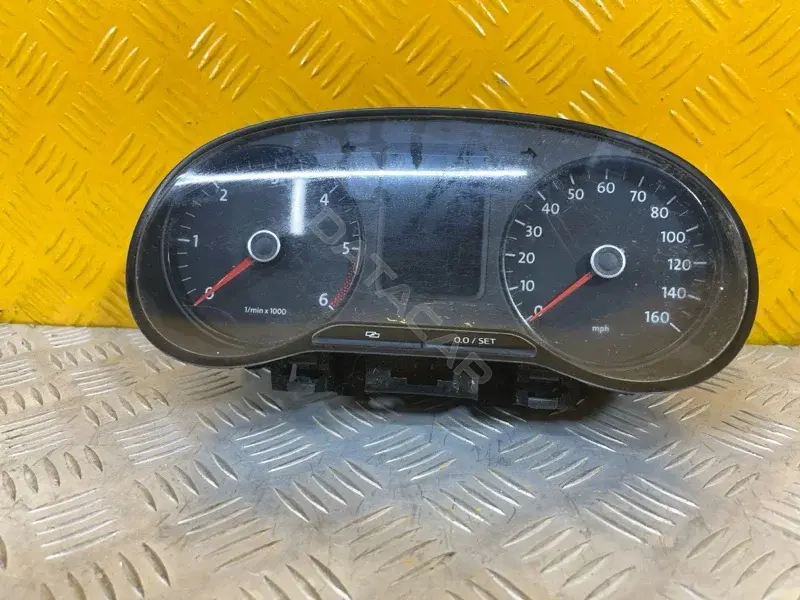 Панель приборов 2H0920961B