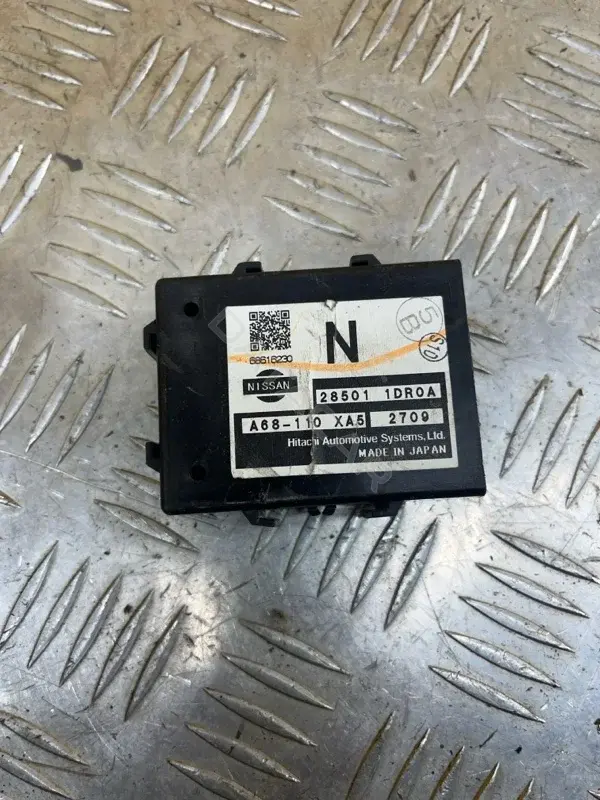 Блок управления рулевой рейки 285011DR0A