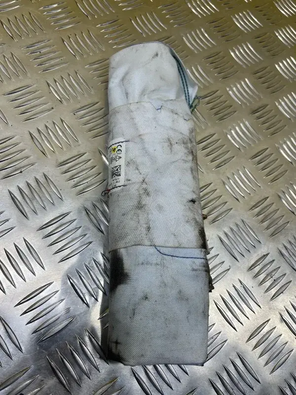 Подушка безопасности JL3B78611D11AA
