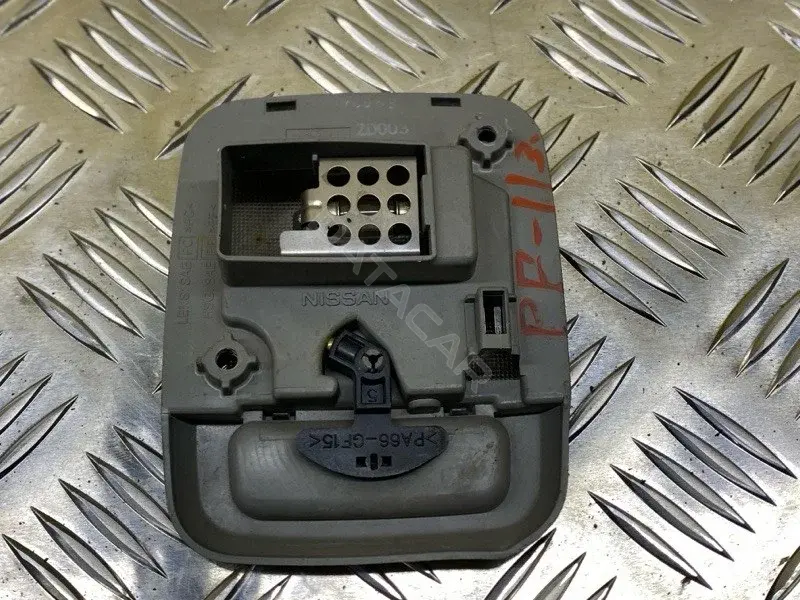 Плафон освещения салона 26410ZD003
