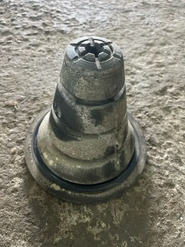 Отбойник амортизатора 4830260100