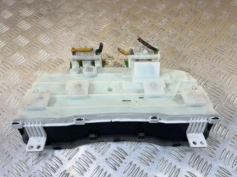 Панель приборов 838006D172
