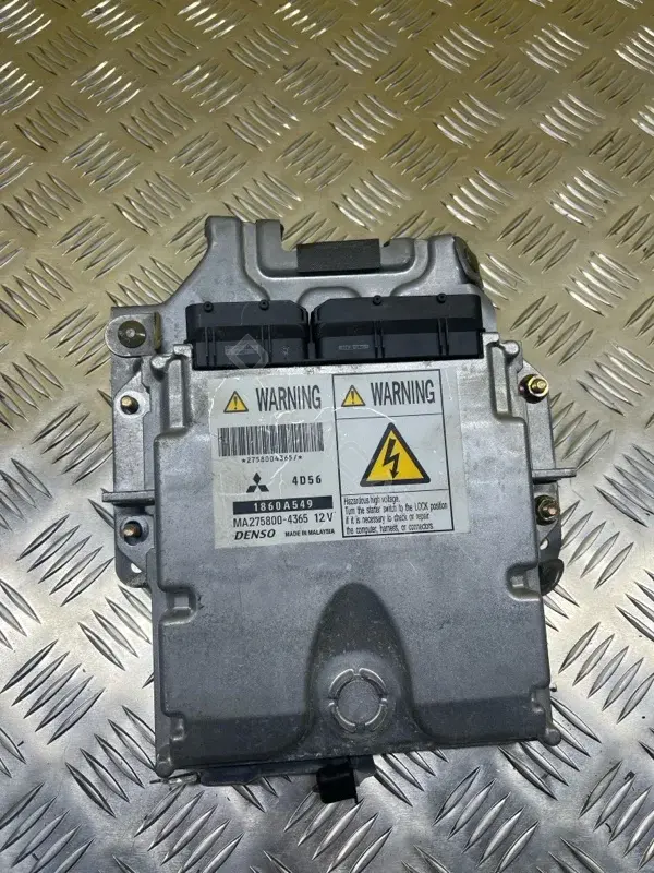 Блок управления двигателем 1860A549