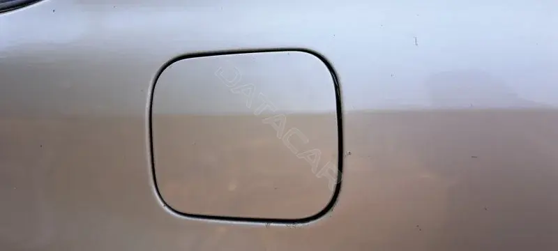 Крышка лючка топливного бака 7735048040