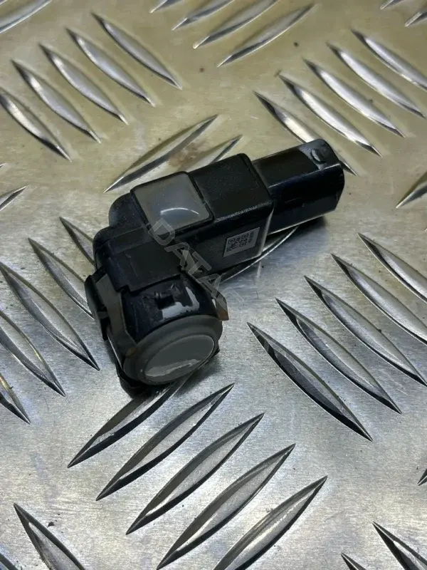 Датчик парктроника M2330903