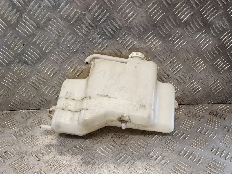 Расширительный бачок MN135072