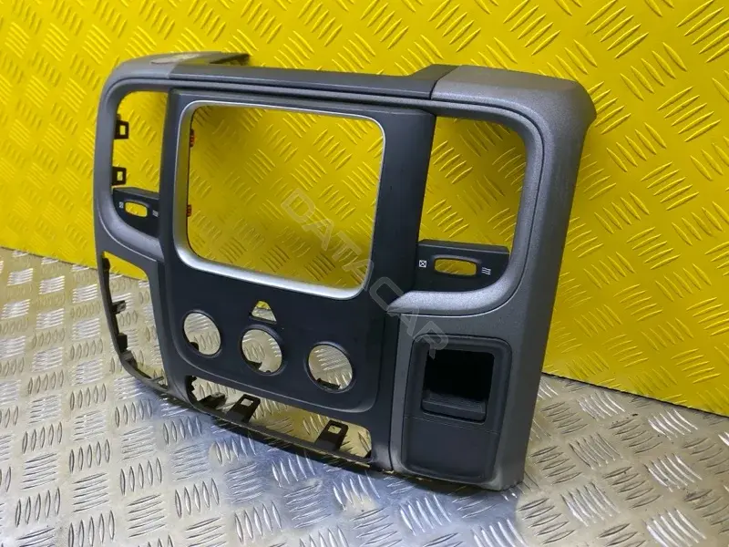 Рамка под магнитолу 1WA381X9AC