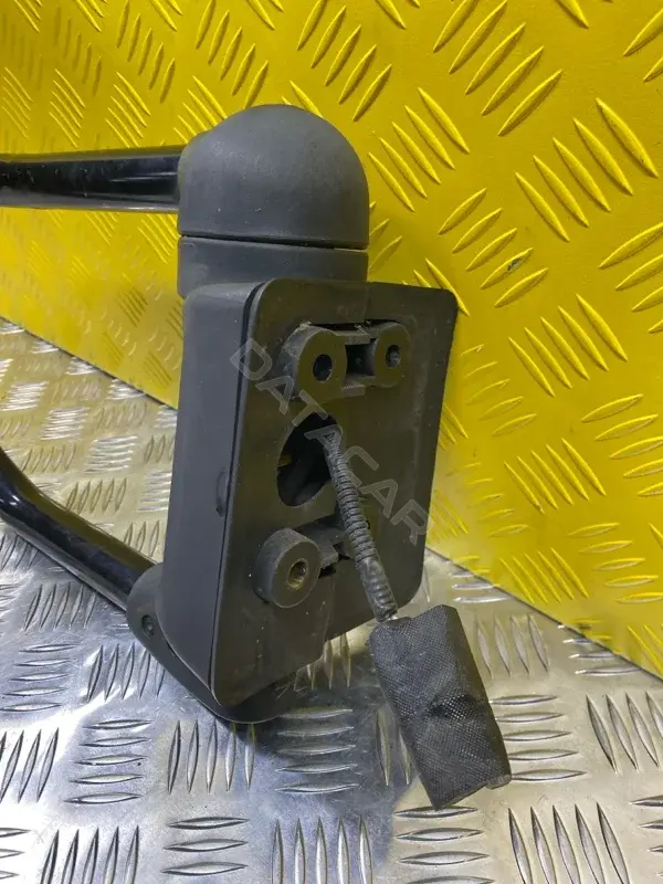 Наружное зеркало MK486109