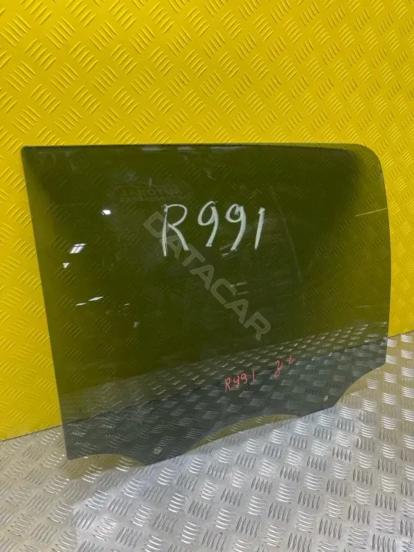 Стекло двери FL3Z1625713D