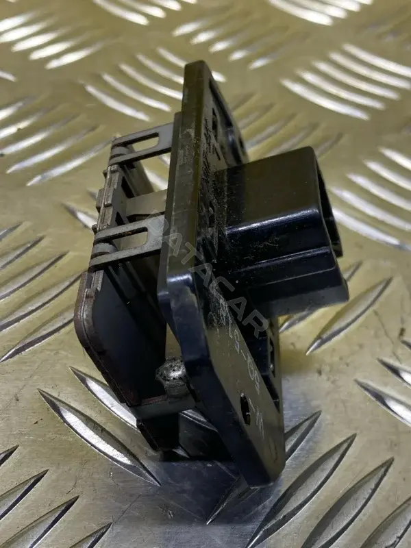 Резистор печки 871380K110