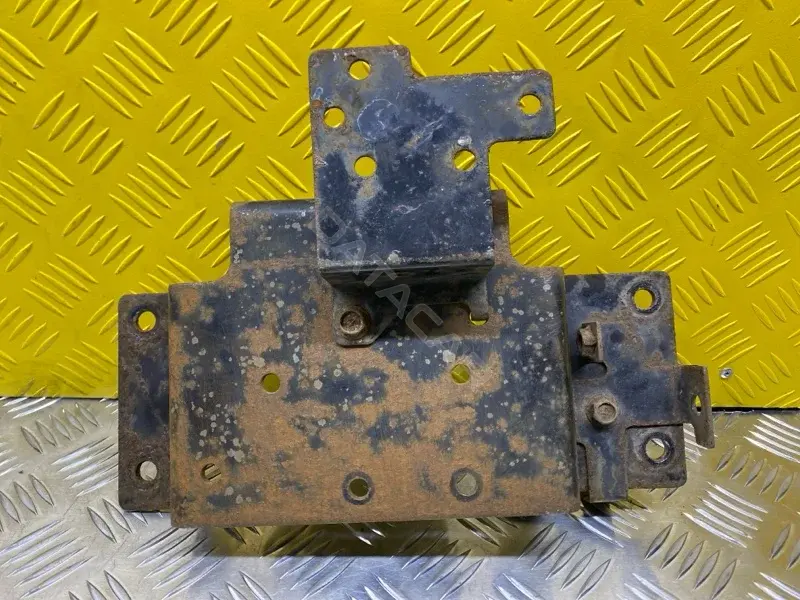 Крепление блока ABS MK451522