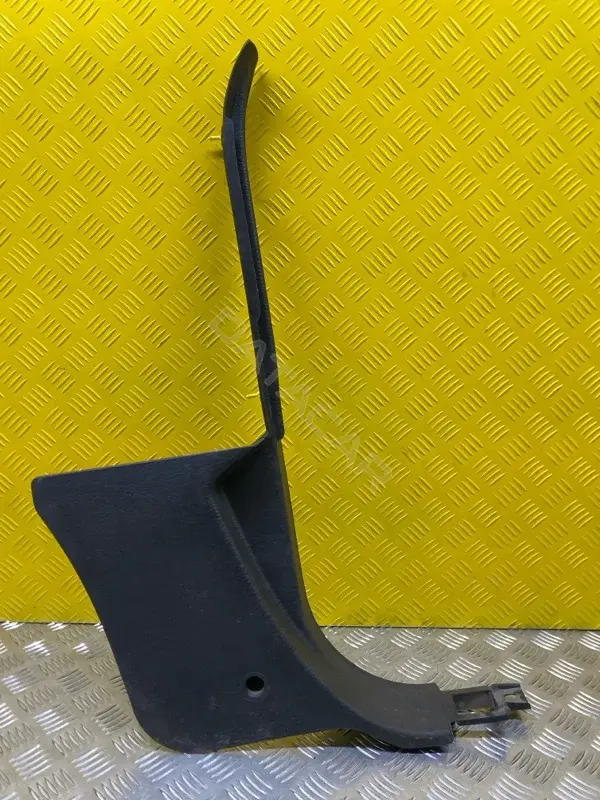 Обшивка стойки передней TW30TL2AD