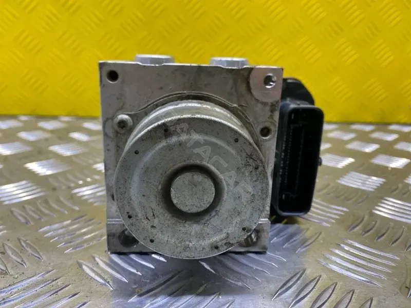 Блок управления АБС 4670A985