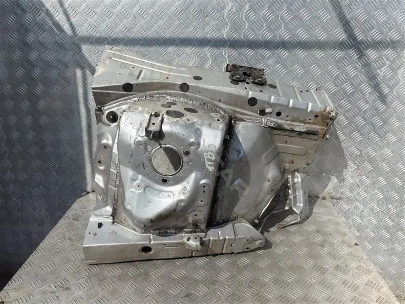 Лонжерон 5710130163