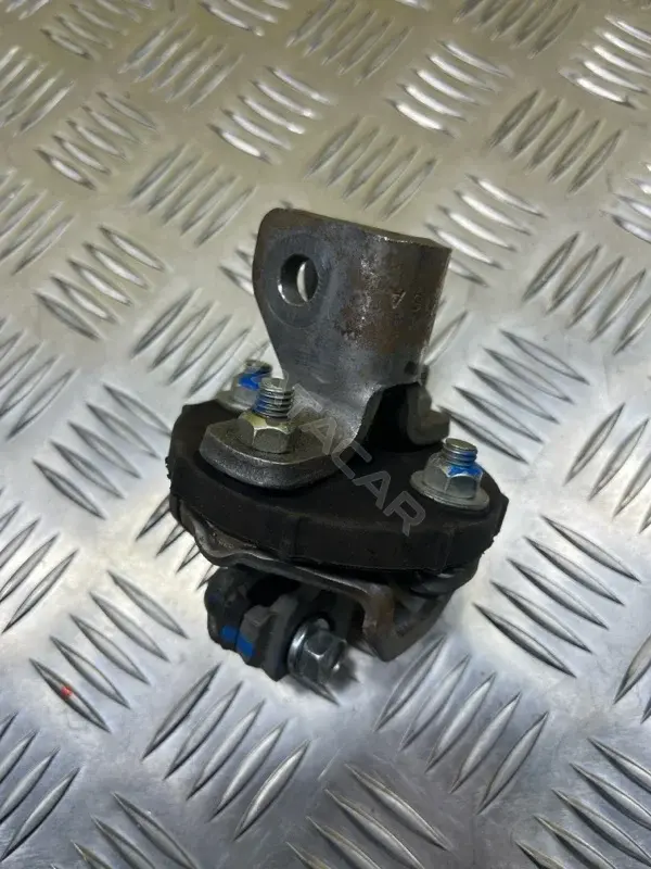 Рулевой карданчик 48071EA30A