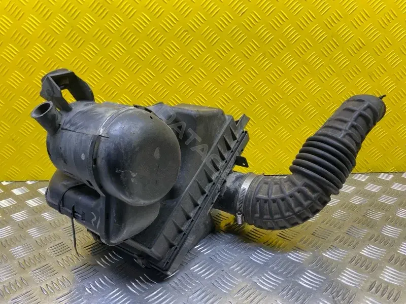 Корпус воздушного фильтра 165005X00A
