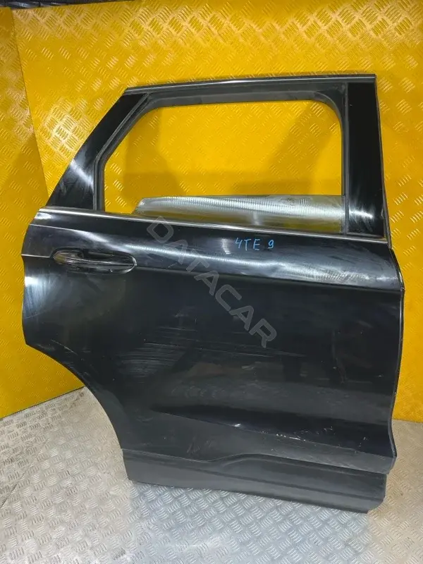 Дверь KT4Z5824630B