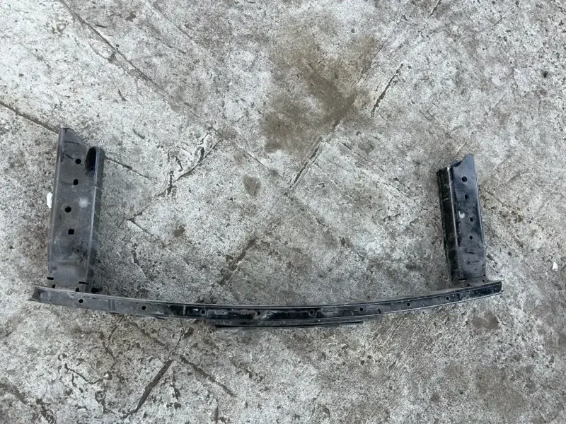 Усилитель бампера KT4B17970BA