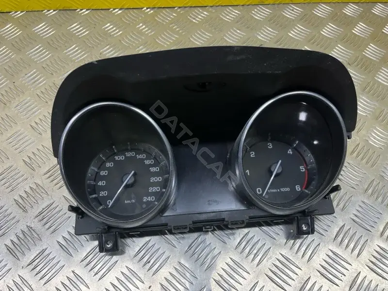 Панель приборов FJ3210849EB