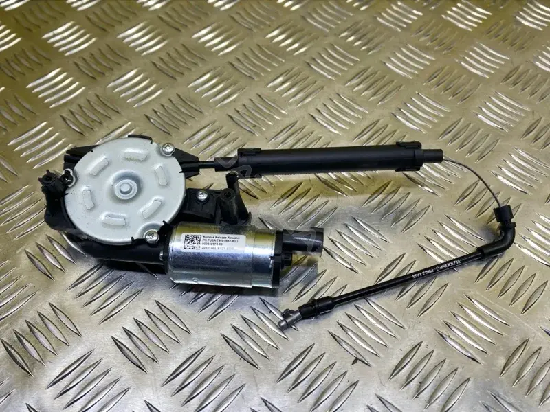 Моторчик регулировки сиденья FU5A78601B