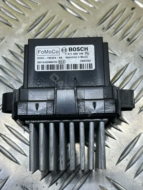 Резистор печки G3GH19E624AA