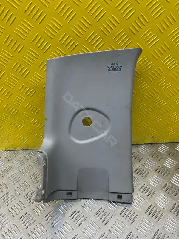 Обшивка стойки задней 625120K020