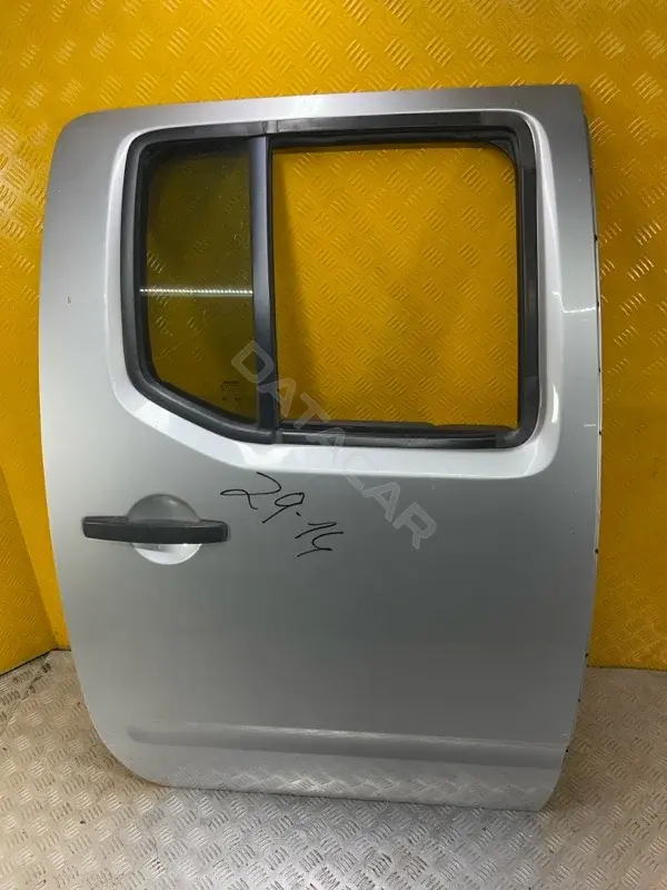 Дверь 82100EB30J