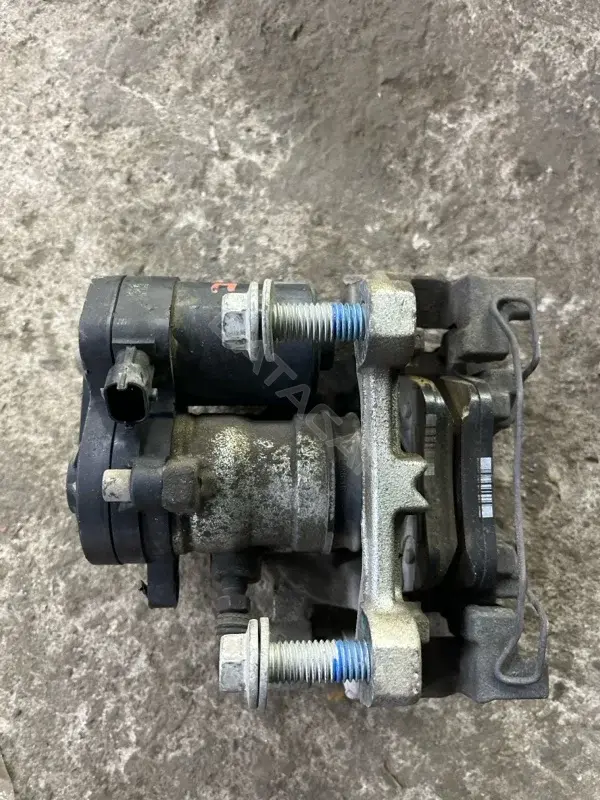 Суппорт тормозной KG9C2D250C