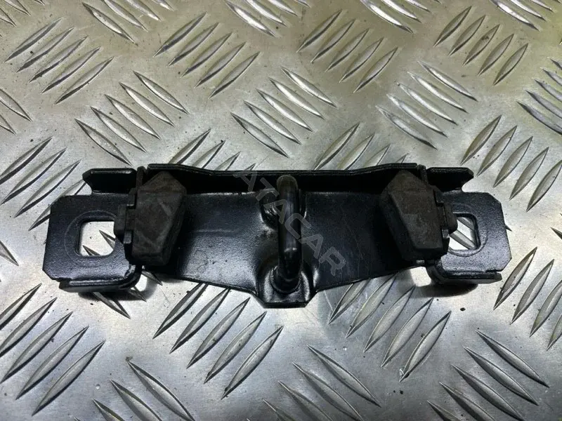 Замок крышки багажника 3M51R404B12