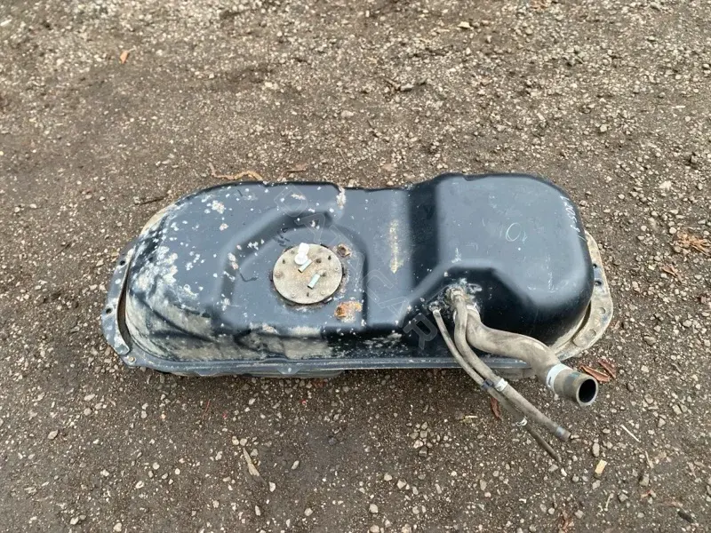 Топливный бак MN120096