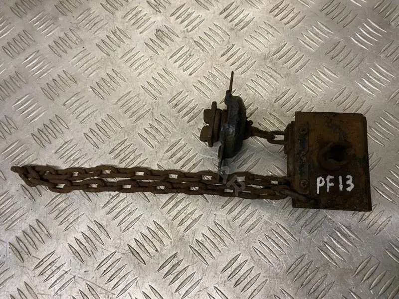 Крепление запаски 189490