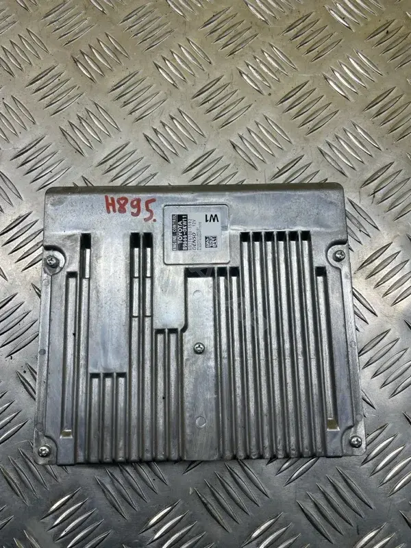 Блок управления двигателем 896660KW11