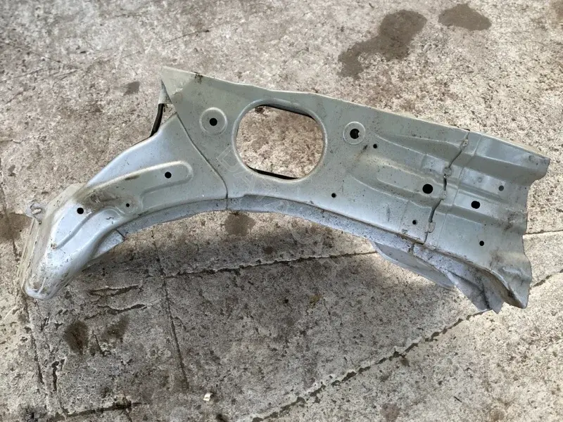 Лонжерон F41013X0MA