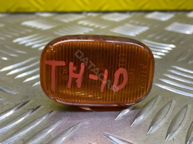 Повторитель передний 817300K030
