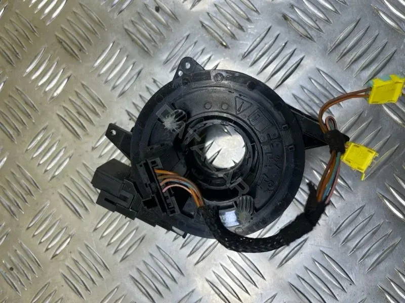 Шлейф подрулевой BJ3214A664BB