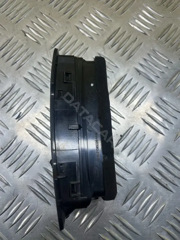 Дефлектор обдува салона AB3921045C09AAW