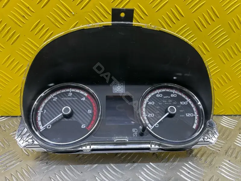 Панель приборов 8100C563