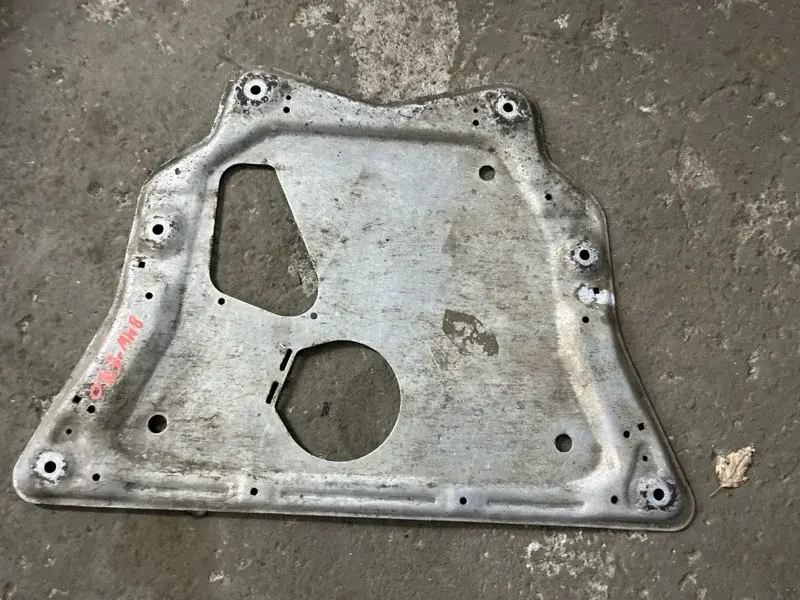 Защита двигателя 31106786568