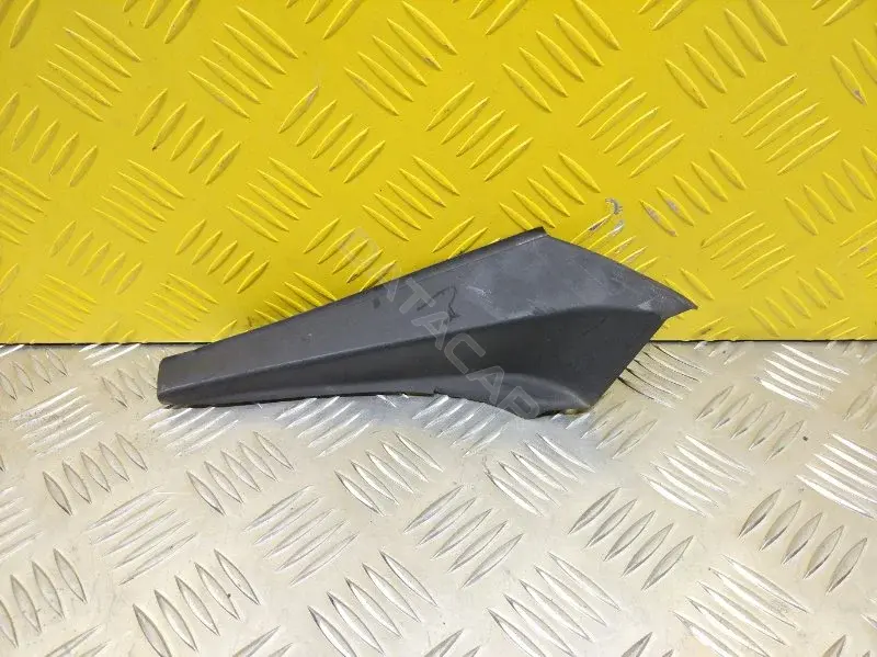Молдинг лобового стекла 5386742020