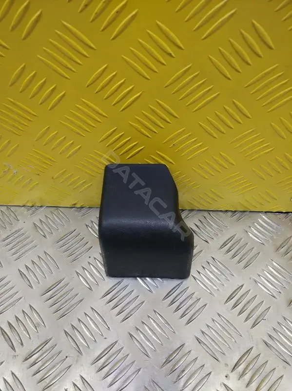 Пластик салона 7995642020