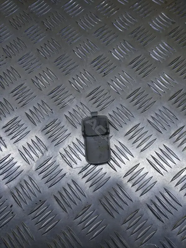 Пластик салона 7317842020