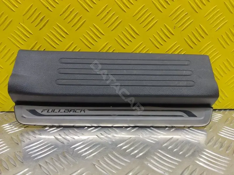 Накладка на порог 7656A256ZZ