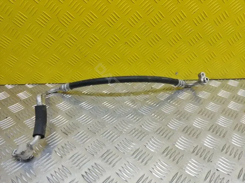 Трубка кондиционера MN123619