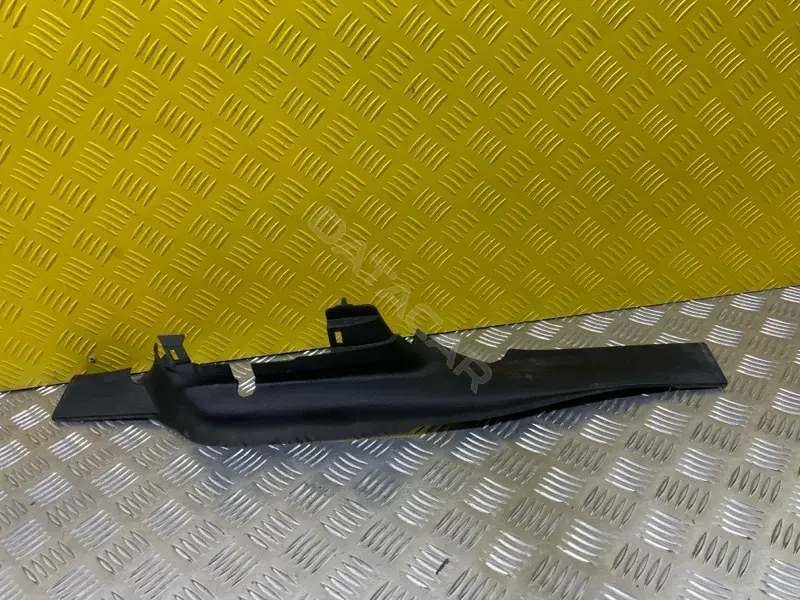 Накладка на порог 6DQ89TRMAB