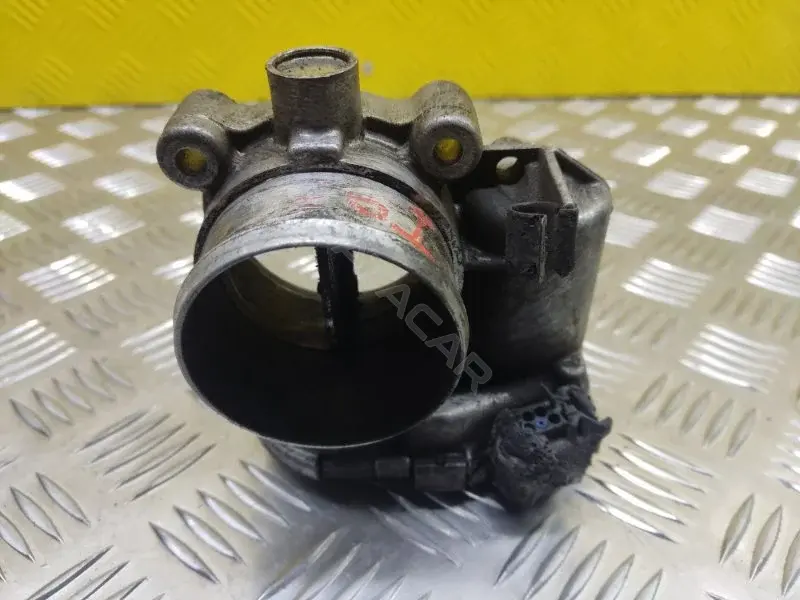 Дроссельная заслонка BK2Q9E926AC