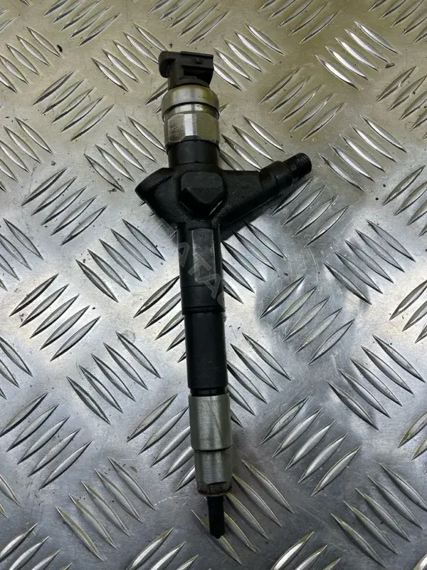 Форсунки 16600EC00A