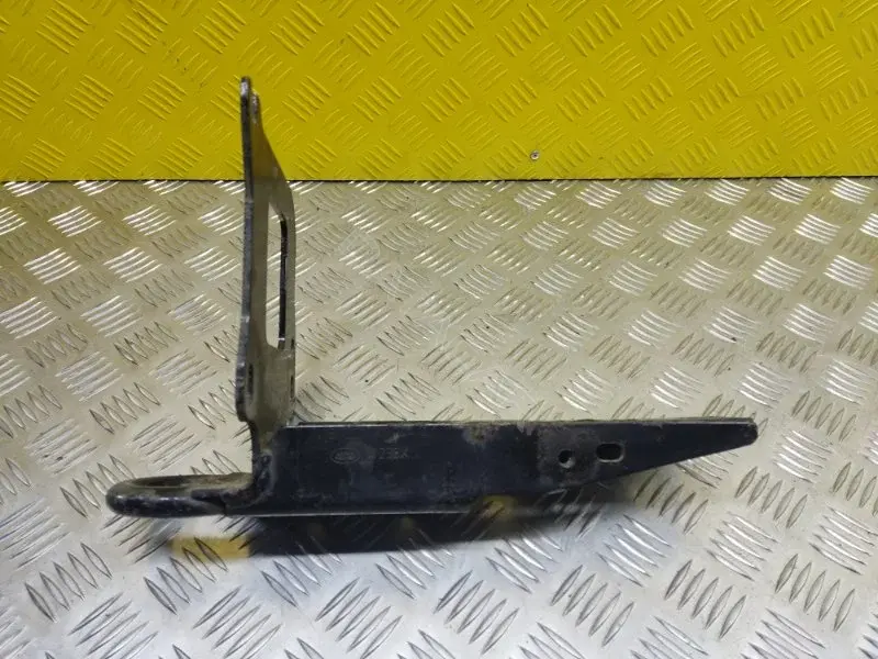 Крюк буксировочный BJ3217F794